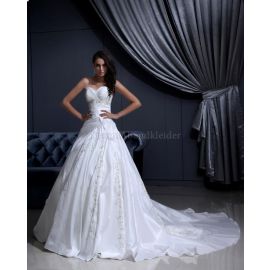 Duchesse-Linie romantisches Brautkleid ohne Ärmeln aus elastischer Satin