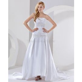 A-Linie plissiertes festliches Brautkleid mit Applikation