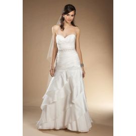Sweep Zug sexy Elegantes Brautkleid mit Schleier