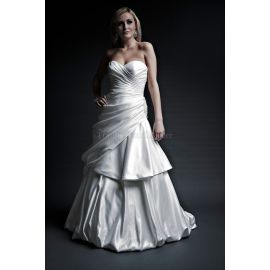 A-Line bodenlanges Brautkleid mit Falte Mieder mit Herz-Ausschnitt