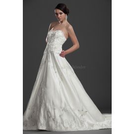 Satin romantisches Brautkleid mit Applike aus elastischer Satin
