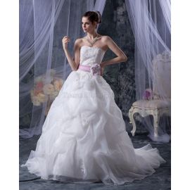 Organza romantisches pompöse Brautkleid mit natürlicher Taille