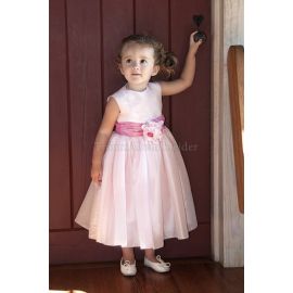 Prinzessin Strand gerüschtes Blumenmädchenkleid mit Juwel Ausschnitt