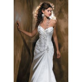 Enganliegendes luxus formelles Brautkleid aus Taft