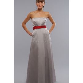 Trägerloser Ausschnitt attraktives informelles Brautjungfernkleid mit Tasche
