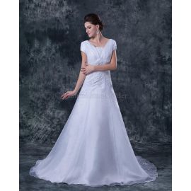 A-Line Kapelle Schleppe bodenlanges Brautkleid mit Applike