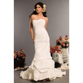 A-Linie glamouröses Brautkleid aus Taft mit Empire Taille