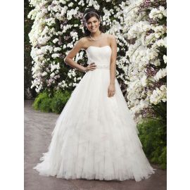 Glamouröse Brautkleider Tüll Weiß A-Linie mit Rüschen
