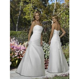 Elegant A-Linie Satin schlichte Brautkleider Hochzeit in der Halle