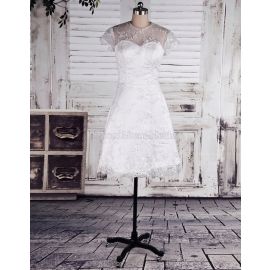 Kurze Ärmeln stilvolles knielanges Brautkleid mit Applikation